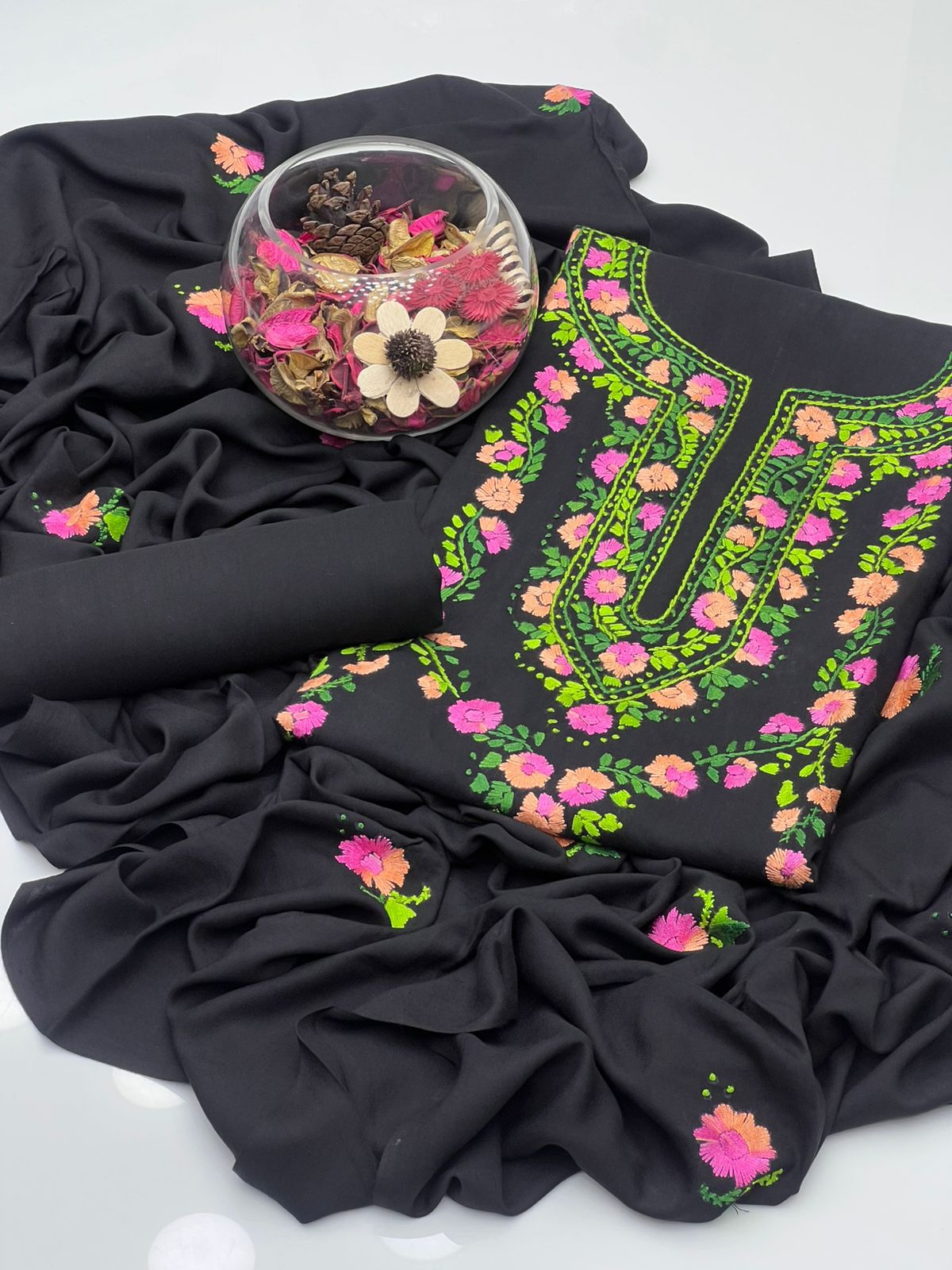 Soft Linen Kalina Style 3-Piece Suit with Multi Gala Work